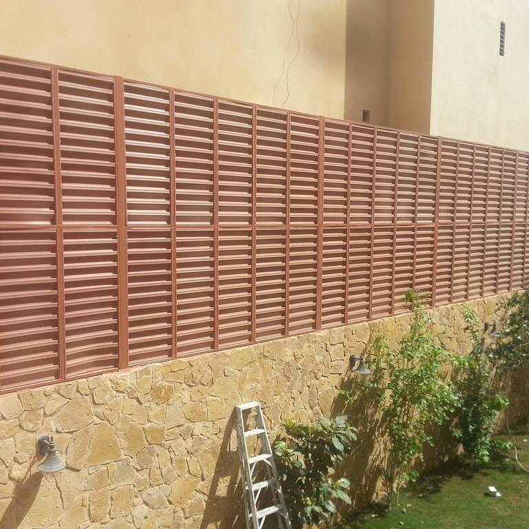 تركيب السواتر الخشبية