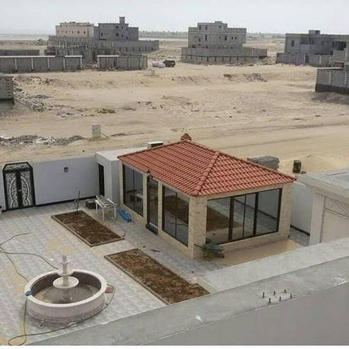 مقاول ملاحق
