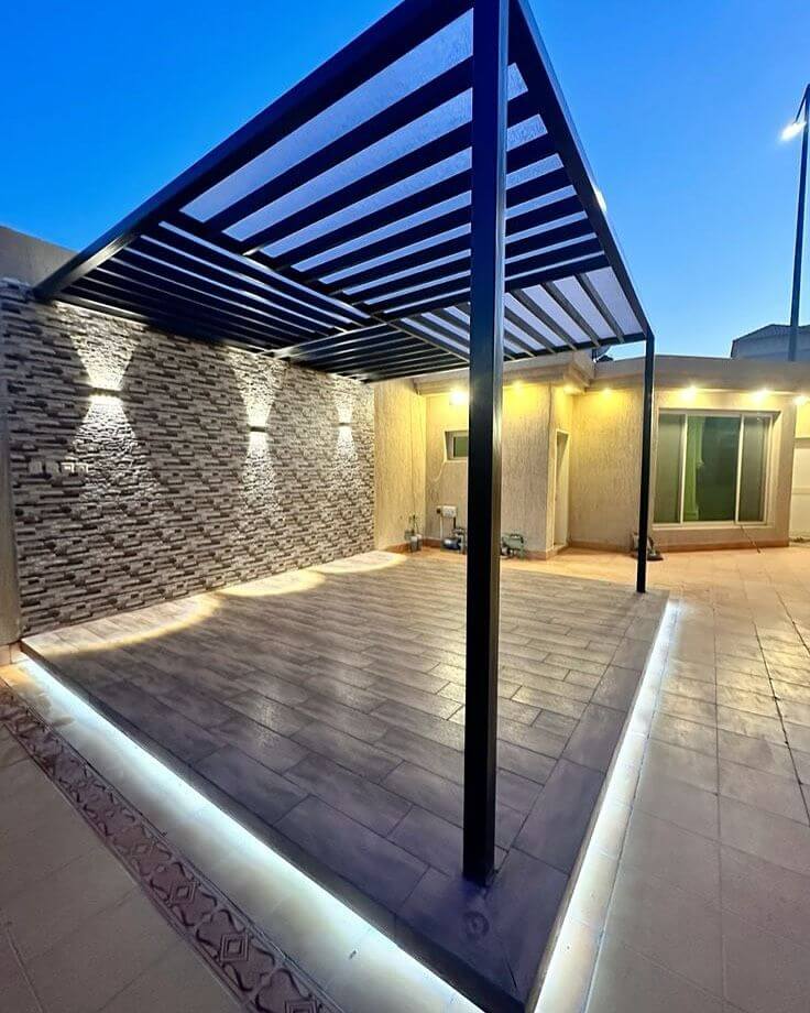 مظلة لكسان
