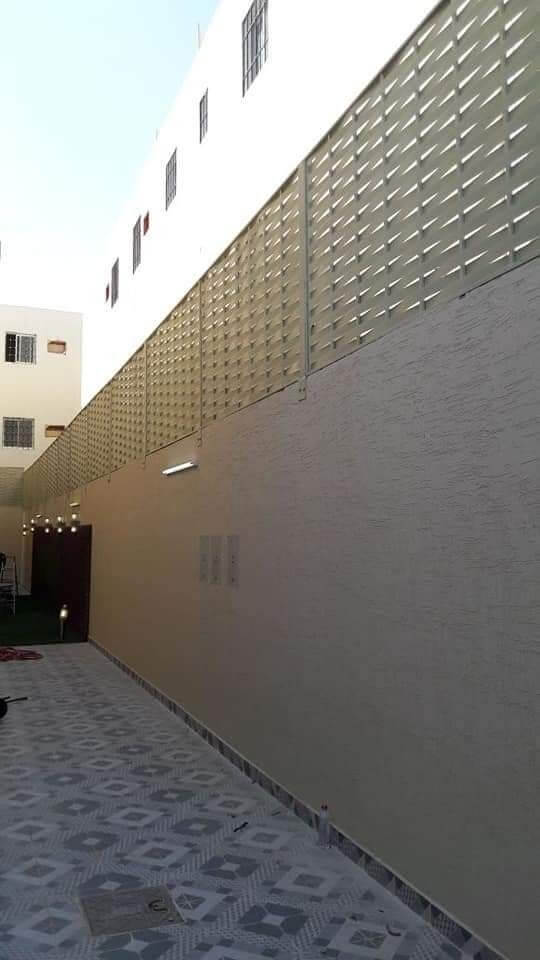 سواتر جدران الرياض